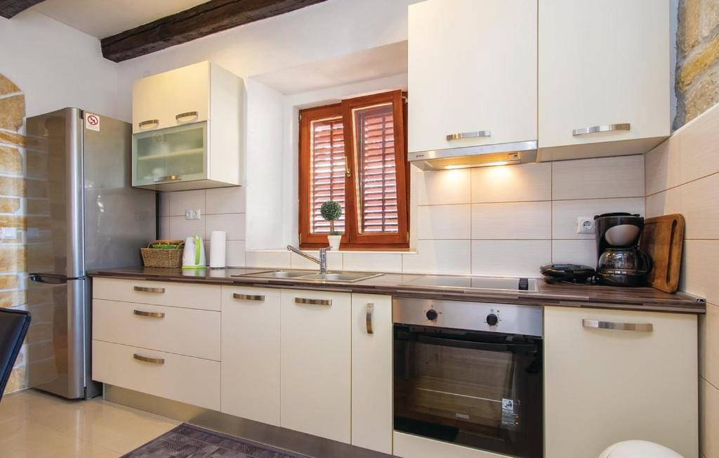 Marivo Apartment